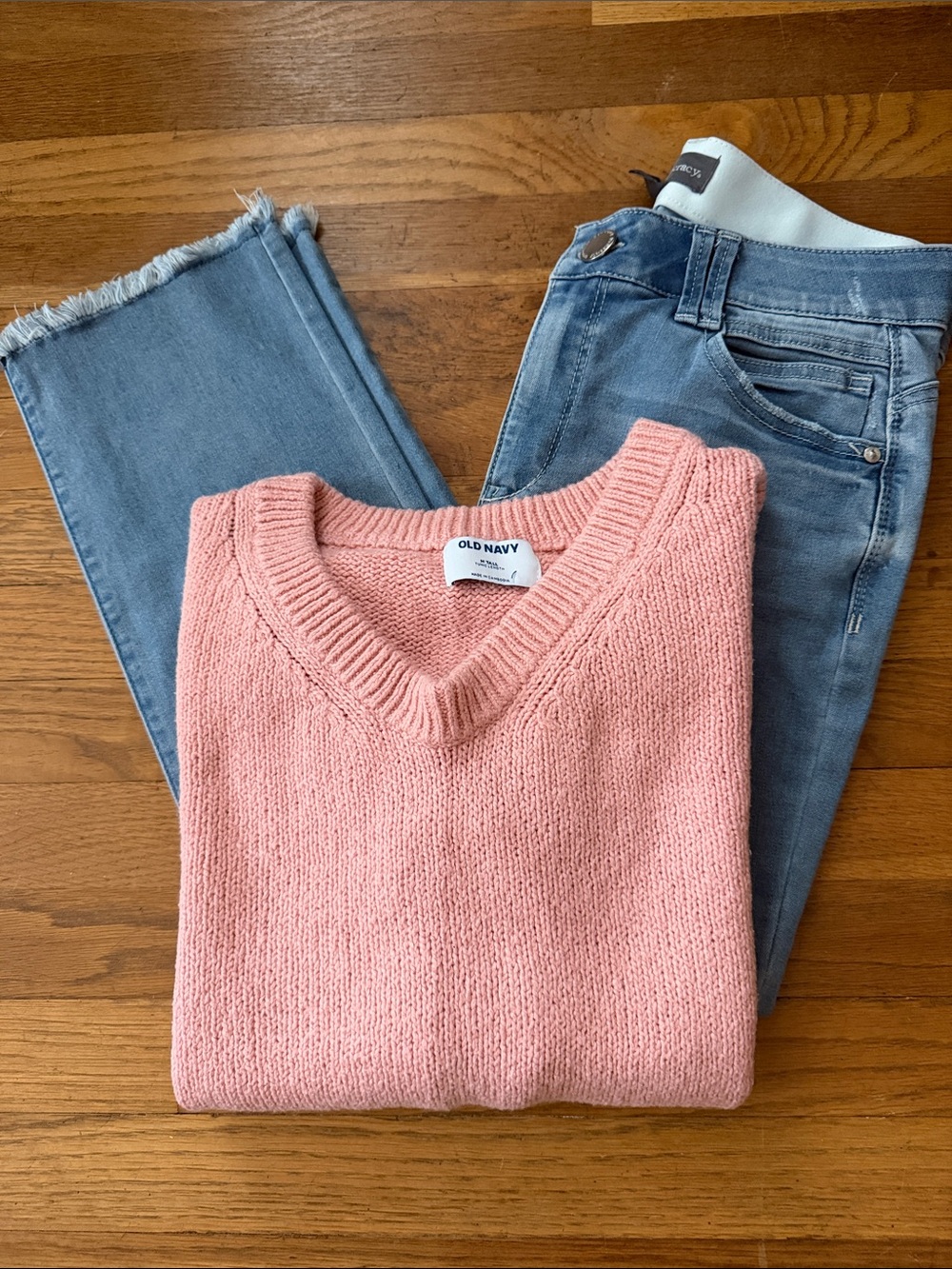 Old Navy peach-colored sweater. Size M Tall.